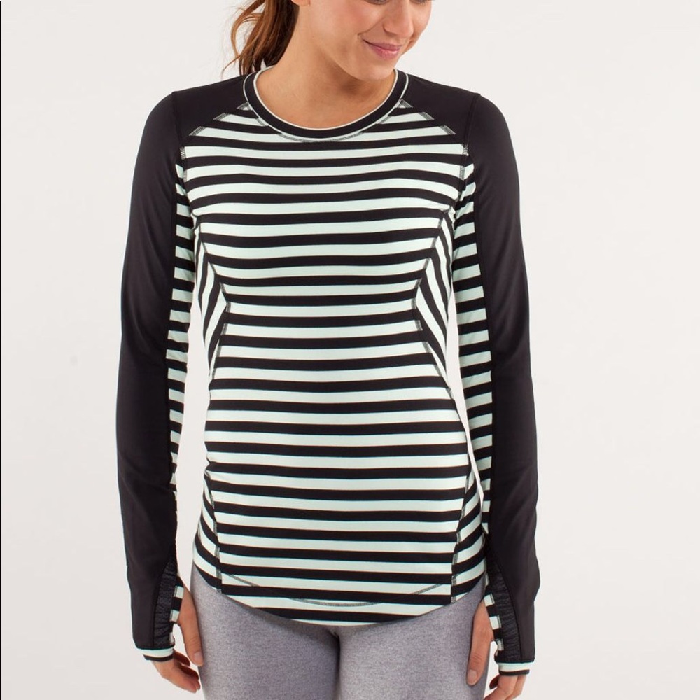 Lululemon Sea-Stripe Mint Moment Long Sleeve sz 4